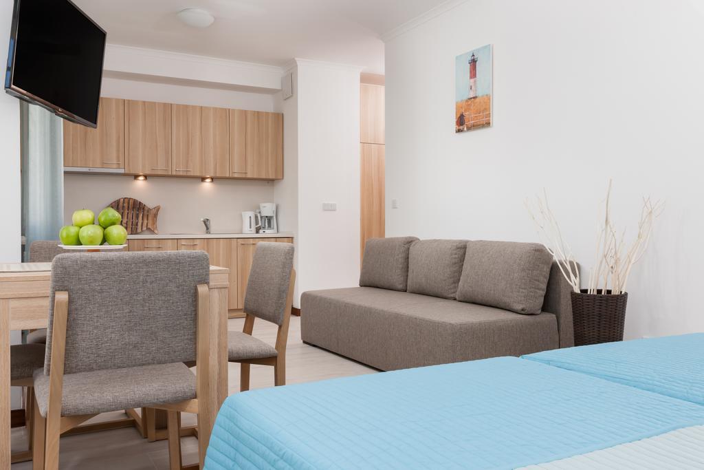 Studio Apartment